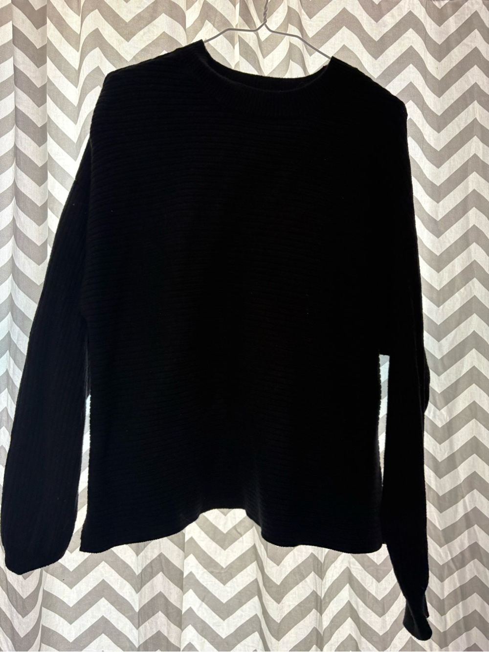crown & ivy Black Ribbed Crewneck Sweater